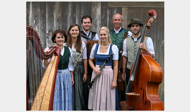 Adventskonzert der Familienmusik Servi - "Betlehem is überoi - Komm, wir geh'n dem Wunder zu!" © München Ticket GmbH